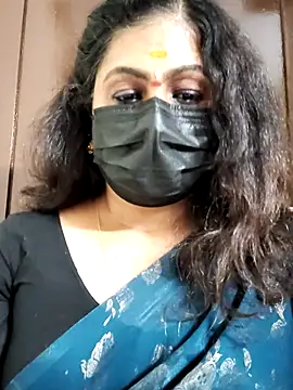 Snapshot of Sweetie_swetha37 chatting on 09/23/25, 07:39 Sweetie swetha37 online show from 09/23/25, 07:39