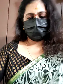 Snapshot of Sweetie_swetha37 chatting on 09/24/25, 12:19 Sweetie swetha37 online show from 09/24/25, 12:19