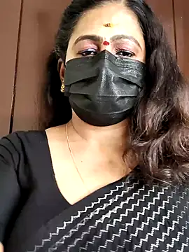 Snapshot of Sweetie_swetha37 chatting on 09/30/25, 07:13 Sweetie swetha37 online show from 09/30/25, 07:13