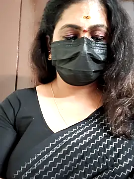 Snapshot of Sweetie_swetha37 chatting on 09/30/25, 07:19 Sweetie swetha37 online show from 09/30/25, 07:19