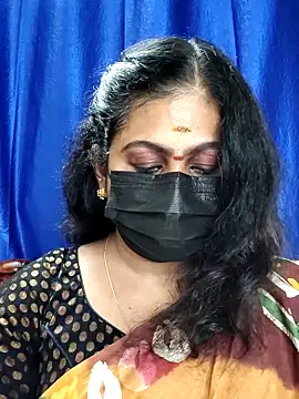 Snapshot of Sweetie_swetha37 chatting on 10/20/25, 01:00 Sweetie swetha37 online show from 10/20/25, 01:00