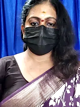 Snapshot of Sweetie_swetha37 chatting on 10/24/25, 02:24 Sweetie swetha37 online show from 10/24/25, 02:24