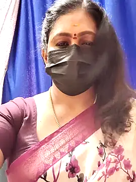 Snapshot of Sweetie_swetha37 chatting on 11/09/25, 07:50 Sweetie swetha37 online show from 11/09/25, 07:50