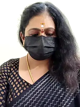 Snapshot of Sweetie_swetha37 chatting on 11/16/25, 01:06 Sweetie swetha37 online show from 11/16/25, 01:06