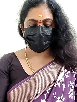 Snapshot of Sweetie_swetha37 chatting on 11/19/25, 07:36 Sweetie swetha37 online show from 11/19/25, 07:36