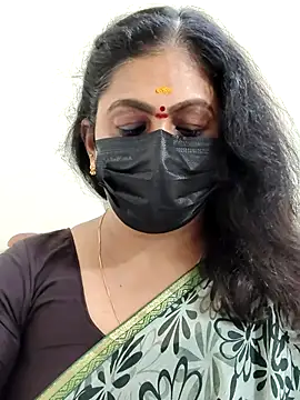 Snapshot of Sweetie_swetha37 chatting on 11/20/25, 05:56 Sweetie swetha37 online show from 11/20/25, 05:56