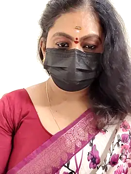 Snapshot of Sweetie_swetha37 chatting on 11/26/25, 02:07 Sweetie swetha37 online show from 11/26/25, 02:07