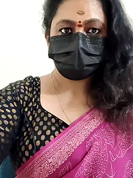 Snapshot of Sweetie_swetha37 chatting on 12/03/25, 02:59 Sweetie swetha37 online show from 12/03/25, 02:59