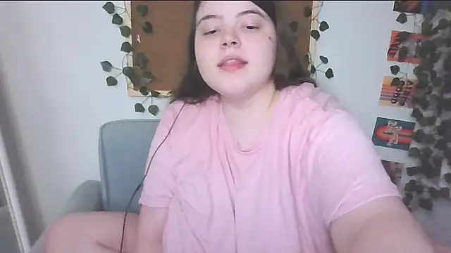 brattyprincessemma online show from 10/03/25, 06:27