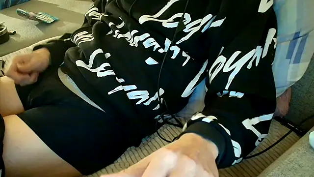 Breezydicksn online show from 12/02/25, 10:05