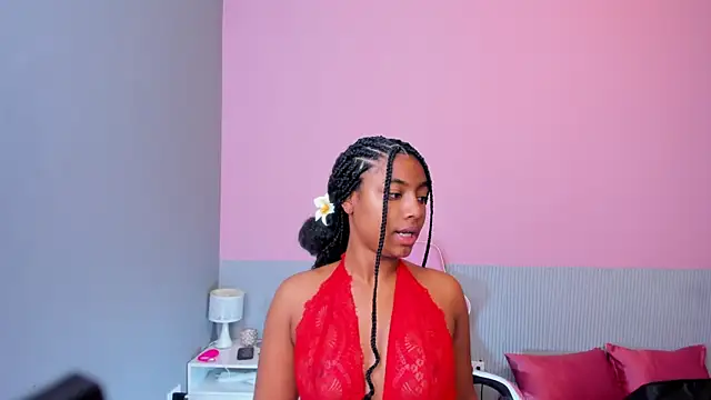 Laraebony  online show from 07/26/26, 11:06