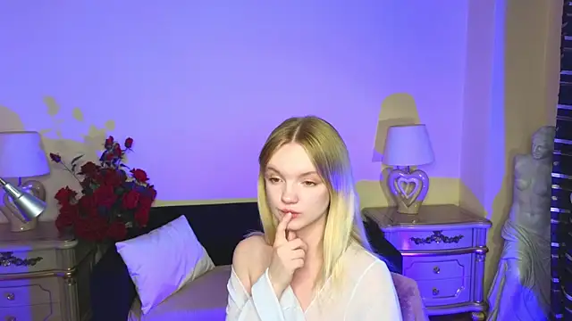 RosesKate online show from 09/15/25, 11:54