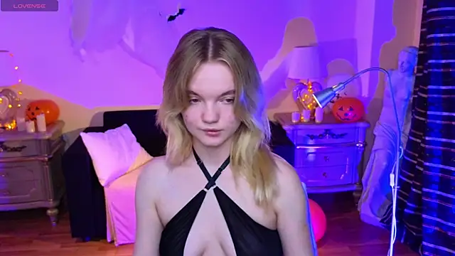 RosesKate online show from 10/23/25, 04:45