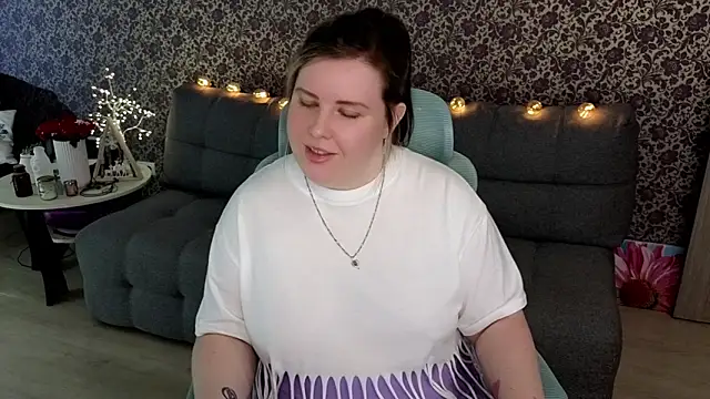 Lillit   online show from 09/16/25, 08:32