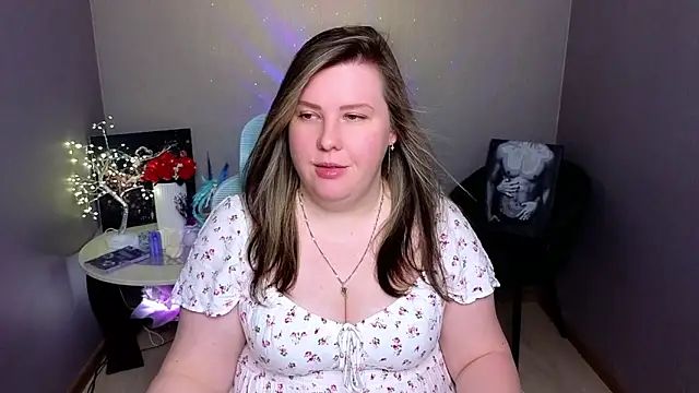 Lillit   online show from 11/04/25, 08:19