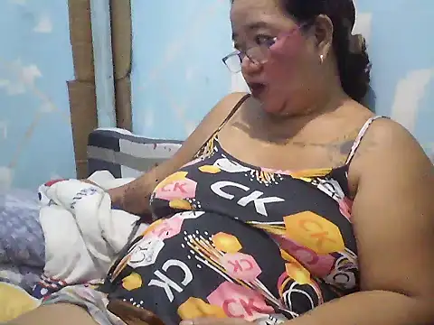 sweetsmile naughty online show from 11/05/25, 12:16