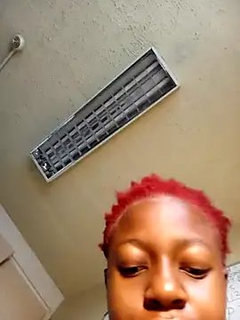 Freakysluttt online show from 10/31/25, 04:46