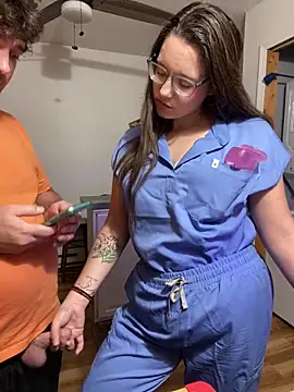 Mommasaurrex online show from 09/15/25, 01:16