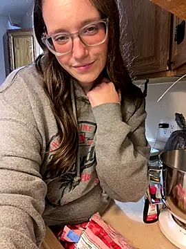 Mommasaurrex online show from 10/30/25, 04:58