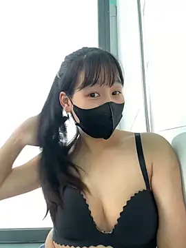 Meowwn online show from 09/17/25, 05:42