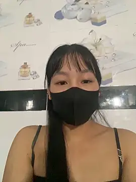 Meowwn online show from 10/25/25, 06:32