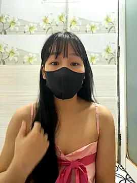 Meowwn online show from 10/30/25, 05:24