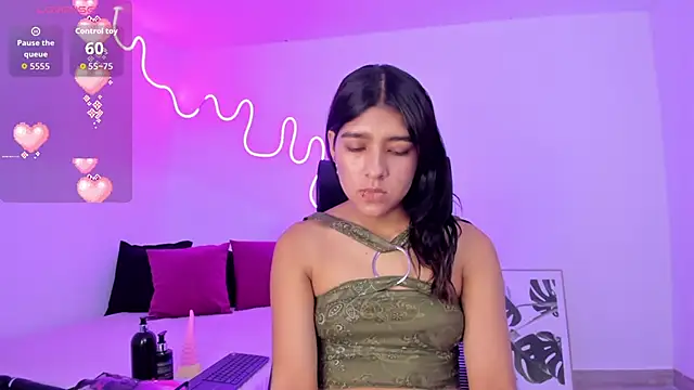 Cherrydollxx online show from 09/17/25, 11:45