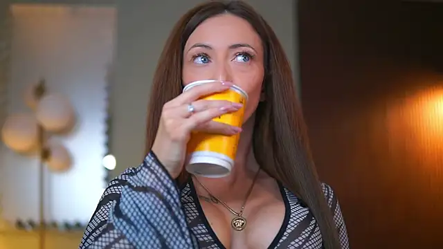 MayaHipnoteyes online show from 10/22/25, 06:18