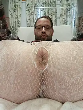 Snapshot of Chiligrande6969 chatting on 10/29/25, 05:04 Chiligrande6969 online show from 10/29/25, 05:04