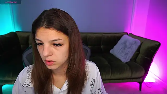 AnitaBambie online show from 10/13/25, 06:13