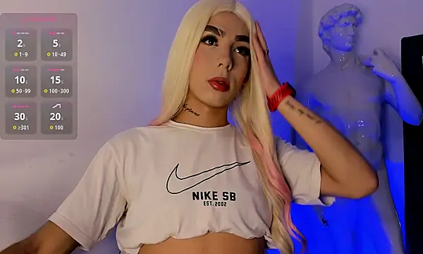 LoganBenedictt online show from 10/14/25, 02:01