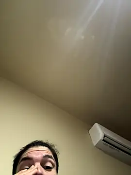 Snapshot of StirringFraction chatting on 10/11/25, 07:01 StirringFraction online show from 10/11/25, 07:01