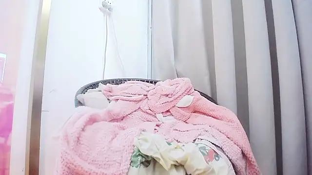 KateCondon online show from 11/16/25, 09:20