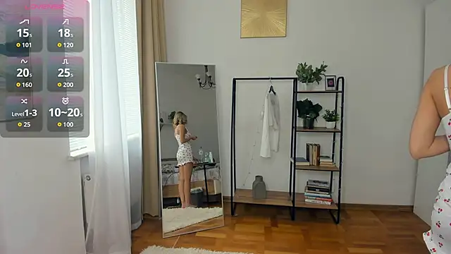 Snapshot of FaaBinaa chatting on 09/26/25, 07:56 FaaBinaa online show from 09/26/25, 07:56