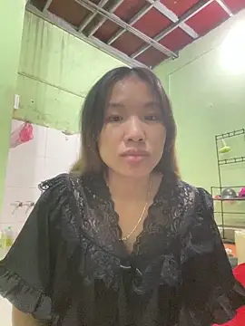 QueenLink online show from 10/03/25, 02:58