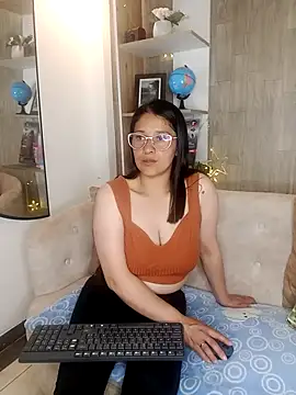 Snapshot of Alana_steel_1 chatting on 09/26/25, 05:17 Alana steel 1 online show from 09/26/25, 05:17