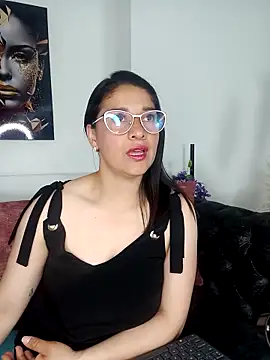 Snapshot of Alana_steel_1 chatting on 09/27/25, 07:41 Alana steel 1 online show from 09/27/25, 07:41