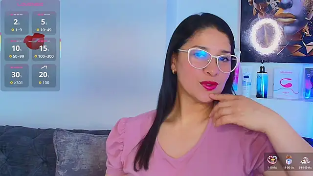 Snapshot of Alana_steel_1 chatting on 03/23/26, 01:04 Alana steel 1 online show from 03/23/26, 01:04