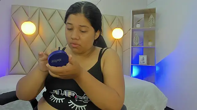 amandarabit online show from 09/22/25, 02:08