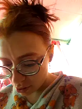 Snapshot of Natalykaty chatting on 12/18/25, 04:13 Natalykaty online show from 12/18/25, 04:13