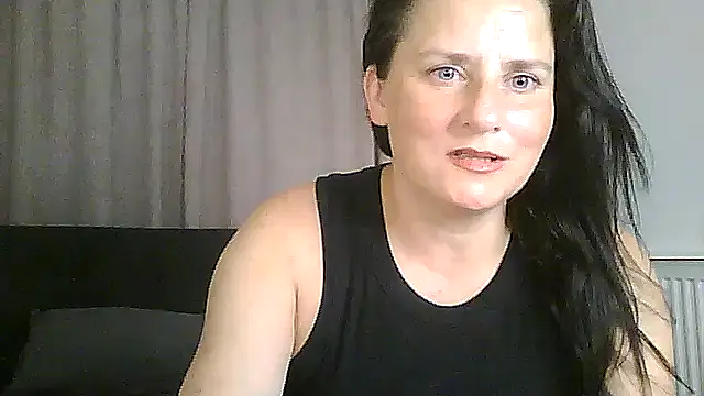 RachVanXX online show from 07/10/26, 09:17