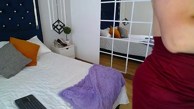 AntonellaRicher online show from 10/29/25, 09:49