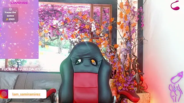 Juliette Miel online show from 10/07/25, 03:04