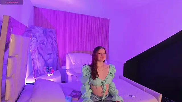 AphroditeSweet online show from 10/14/25, 08:31