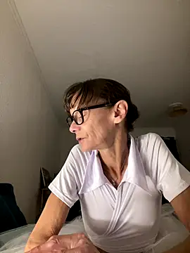 Snapshot of Chris06d22@xh chatting on 10/04/25, 07:12 Chris06d22xh online show from 10/04/25, 07:12