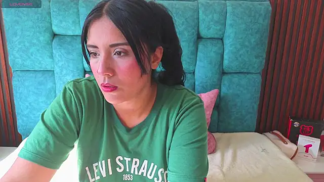 EmilyGala online show from 09/29/25, 08:13