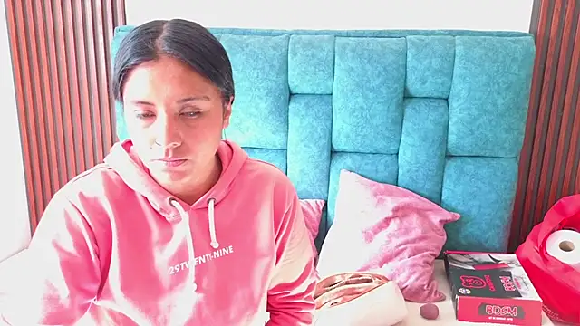 EmilyGala online show from 10/06/25, 08:06