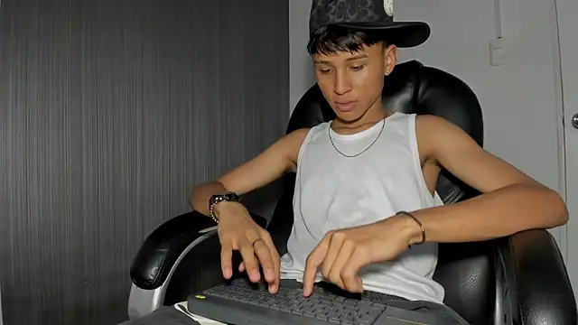 Daddy Darcks online show from 10/01/25, 08:04