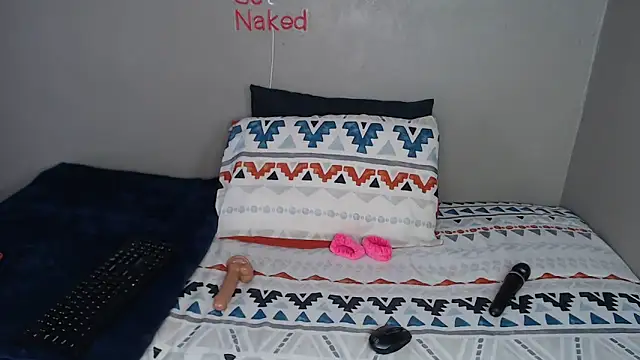 Lunalee online show from 11/20/25, 09:42