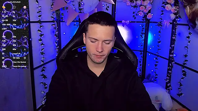 ZackNeal online show from 09/25/25, 05:33